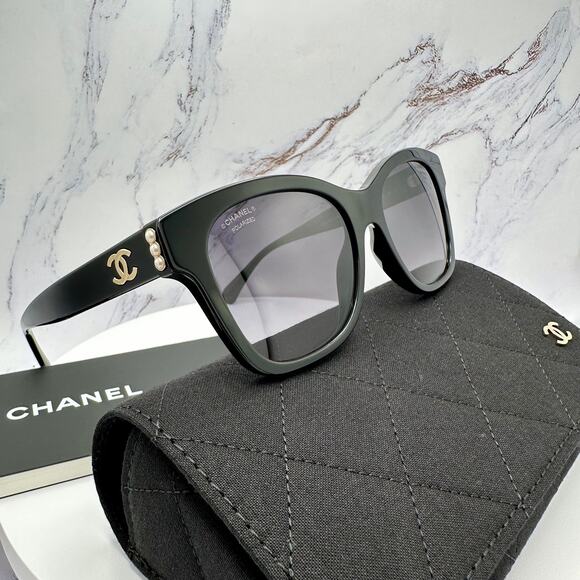 New CHANEL Sunglasses - Picture 1 of 16